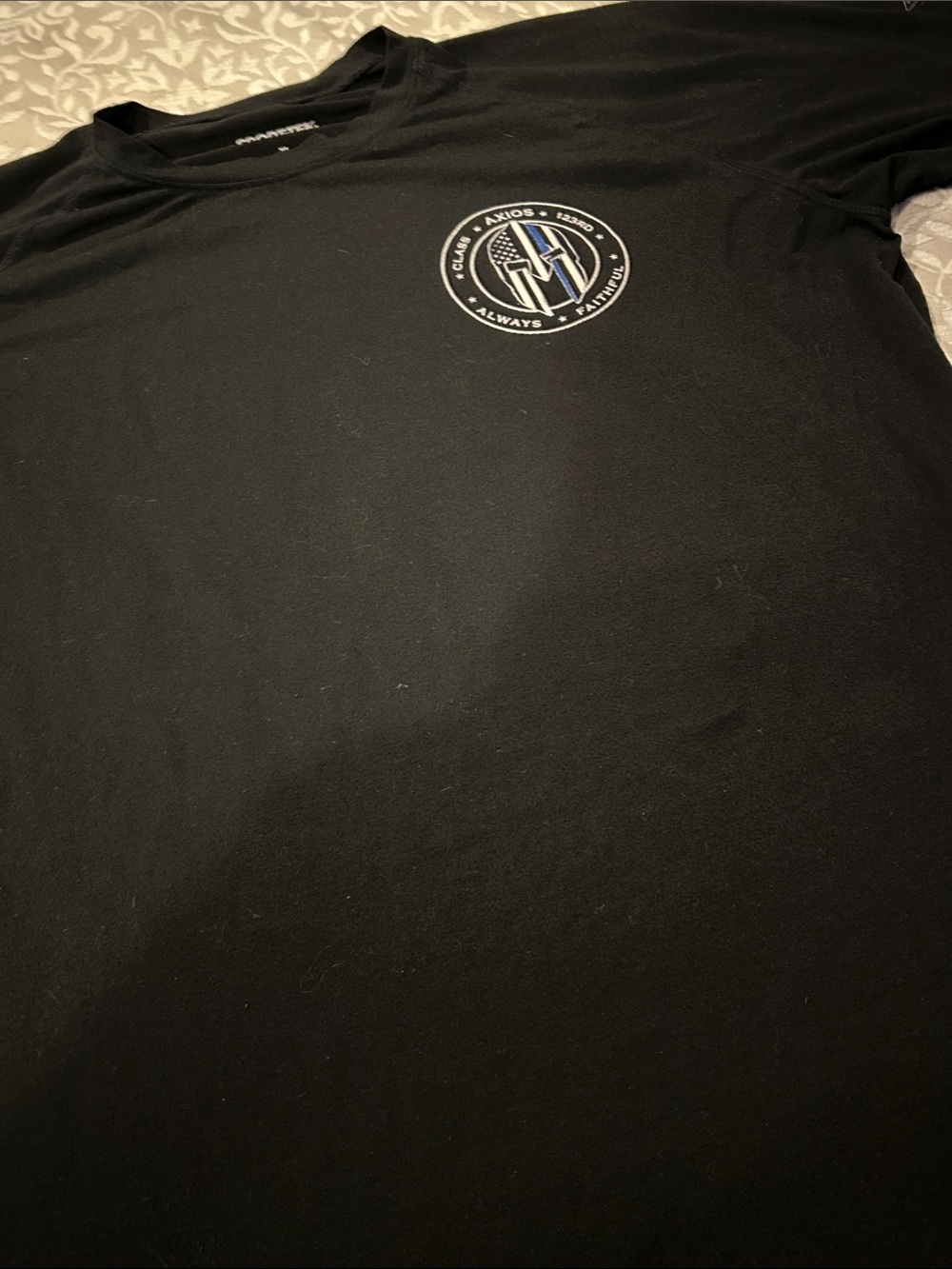 Casual Black Crewneck T-Shirt with Small Chest Emblem
